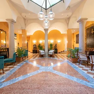 Regina Hotel Milan
